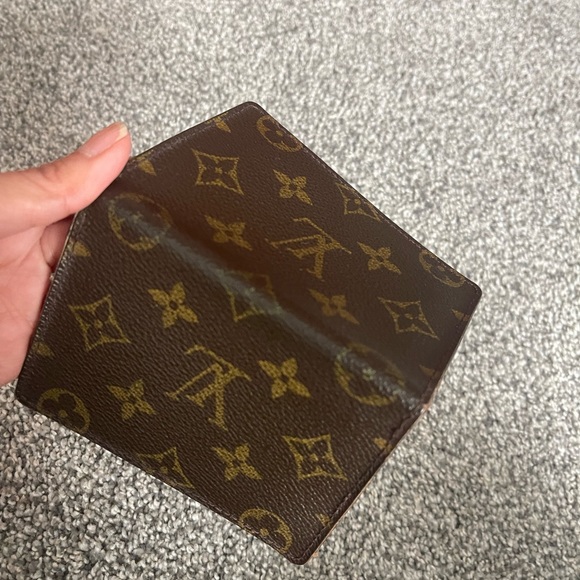 Louis Vuitton monogram card holder - Picture 4 of 13